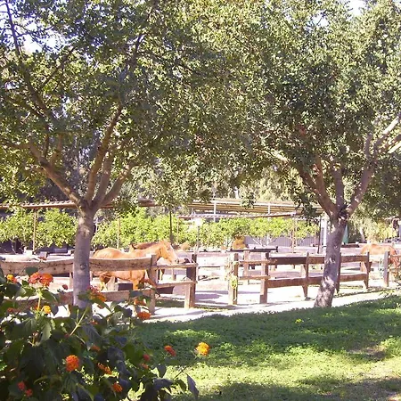Alloggio per agriturismo Emoyeni